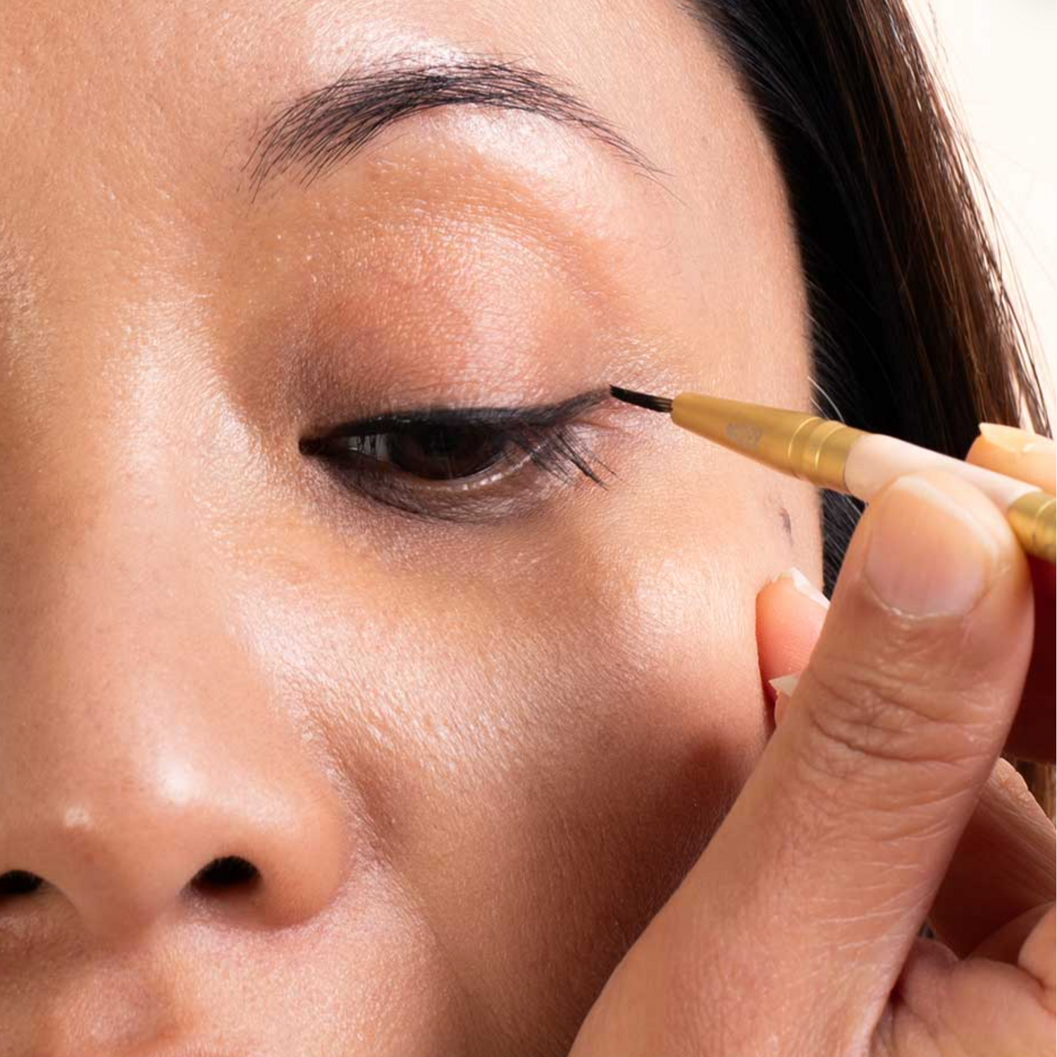 Mud Cake Mascara Compact