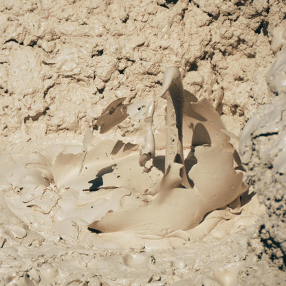 Kaolin clay source from New Zealand earth. 